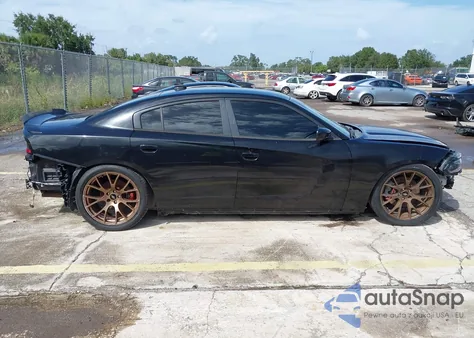 2016 Dodge Charger R/T z USA, uszkodzony, nr VIN 2C3CDXCT5GH210619